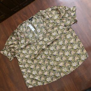 Brand new J Crew women’s short sleeve blouse